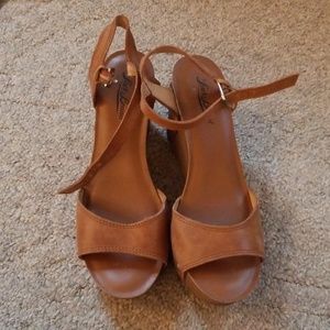 Lucky brand wedges
